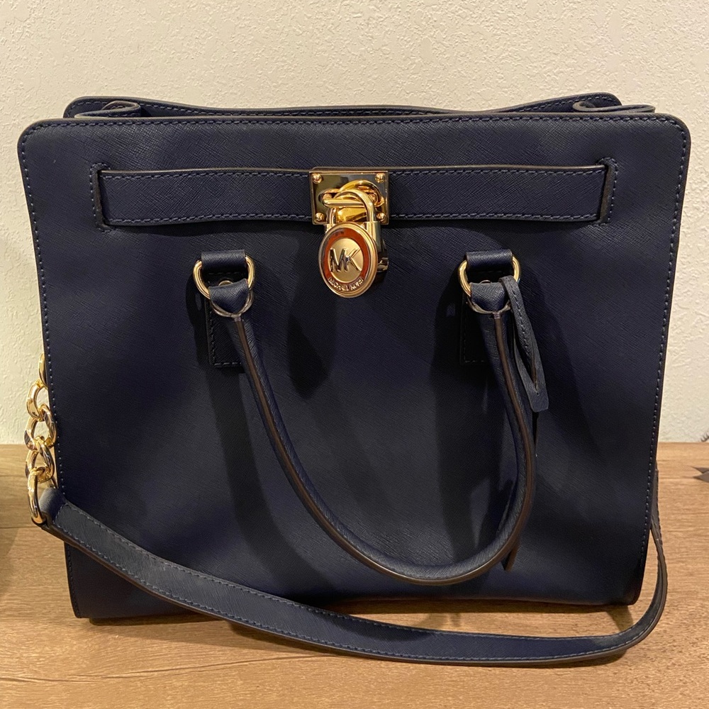 Michael Kors purse